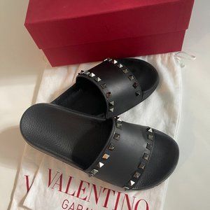 Valentino Black Rock Stud Slides Size 8 (39)